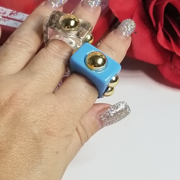 3/$30 Acrylic Geometric Shape Rings New - Picture 3 of 7